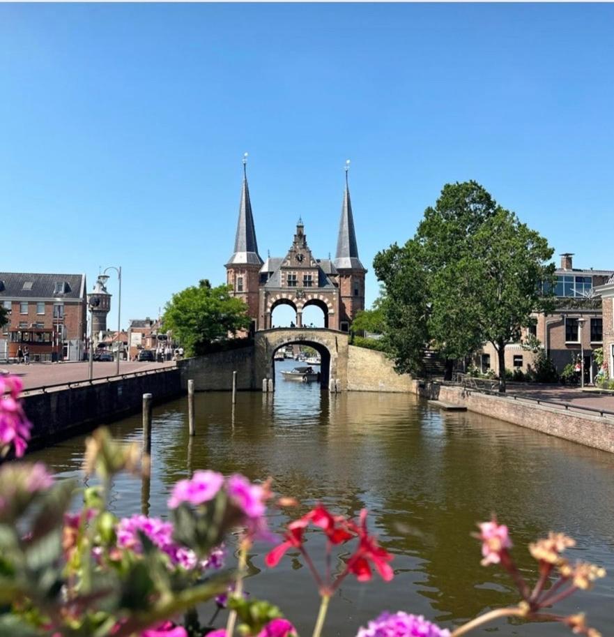 Bed & Breakfast Waterpoort - Incl Gratis Licht Ontbijt En Parking Sneek Extérieur photo