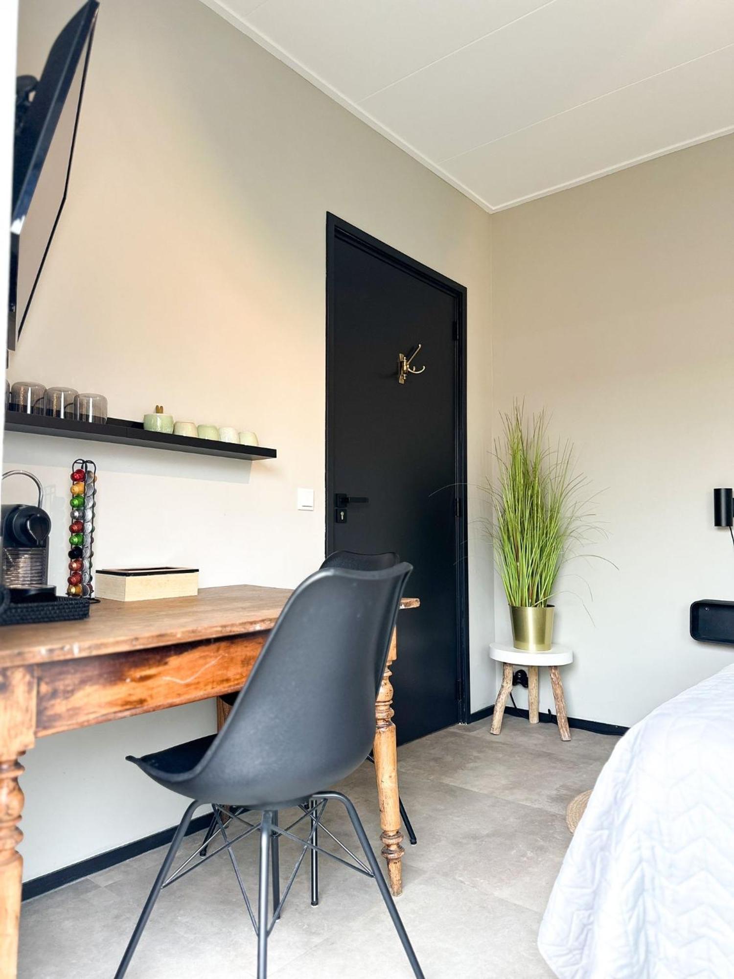 Bed & Breakfast Waterpoort - Incl Gratis Licht Ontbijt En Parking Sneek Extérieur photo